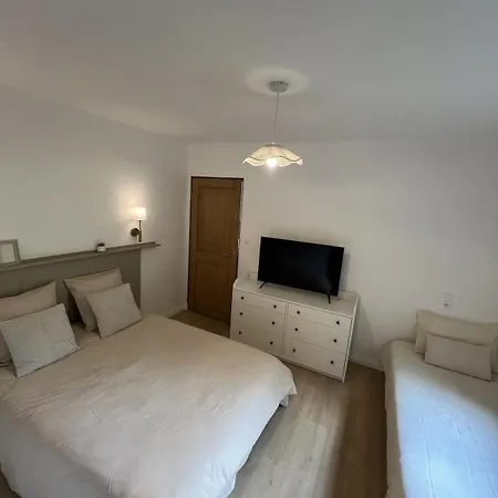 Sanctuary Belvedere Terrace & Mountain Panorama Apartment Lourdes